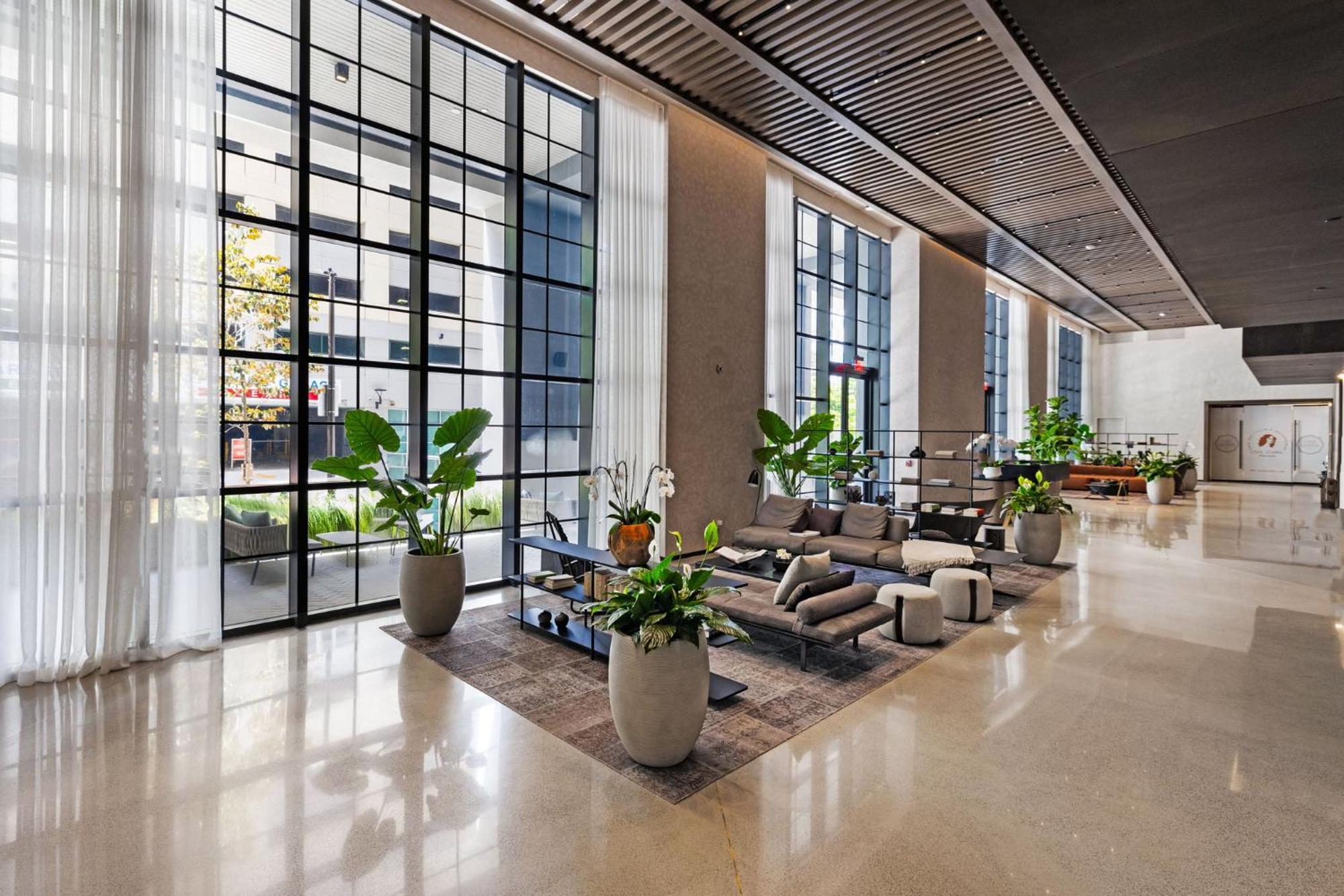 Luxury With Stunning Views Apartment Miami